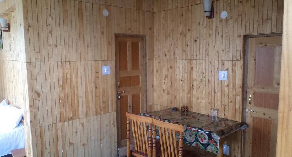 North Moon Home Stay, Shimla 4